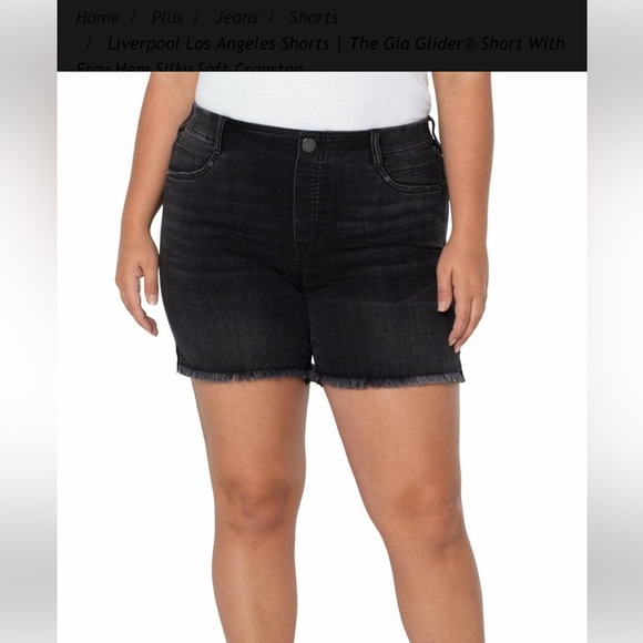 NWT Liverpool The Gia Glider Pull On High Waist Raw Hem Short Washed Black - Picture 9 of 10